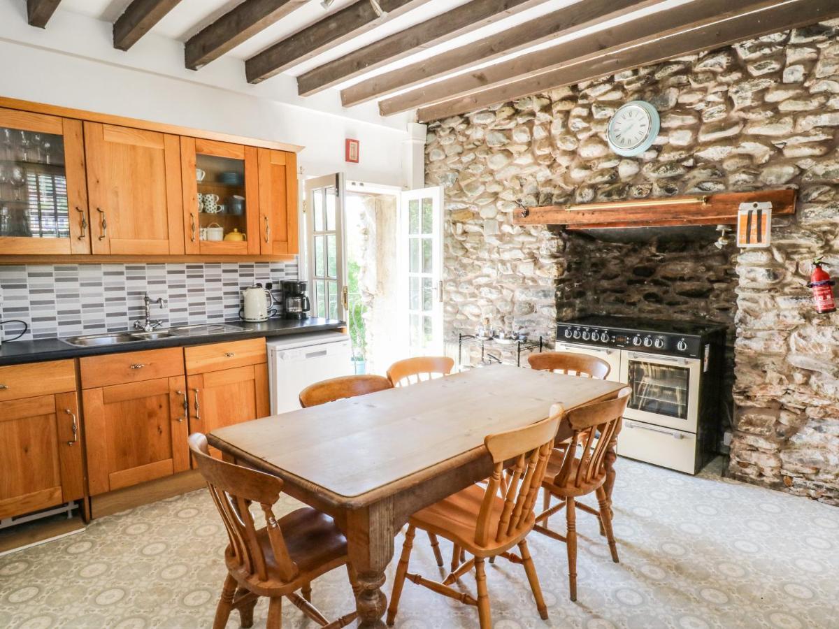 Dewi Villa Aberaeron Εξωτερικό φωτογραφία